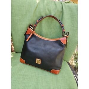 Dooney & Bourke Pebble Grain Leather Hobo Shoulder Bag Red Lining DB Vintage